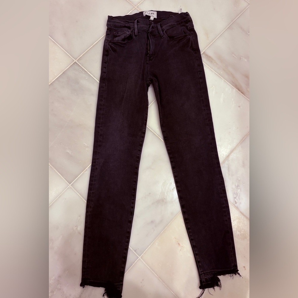Frame Denim women’s Dark Jeans
